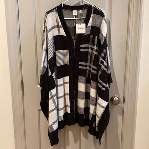 NWT Black/White Women's Sweater by Rafaella